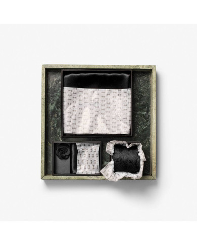 Giftbox Solid Scarf NEW WAVE
